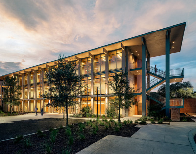 Turner Wins 2024 Leadership Award from U.S. Green Building Council