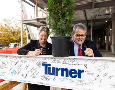 University of Georgia and Turner Celebrate School of Medicine Building Milestone