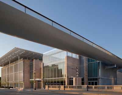 The Modern Wing & Nichols Bridgeway