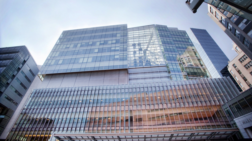 Massachusetts General Hospital, Lunder Building