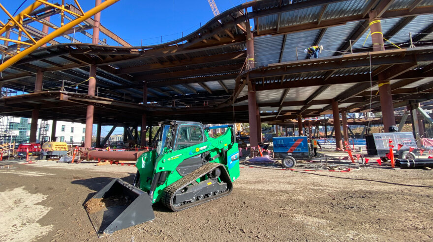 Turner Accelerates Sustainability Efforts With The Launch Of An All Electric Track Skid Steer