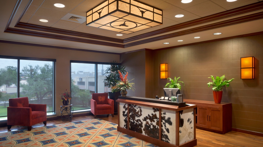 University of Texas Club at Darrell K Royal, Texas Memorial Stadium