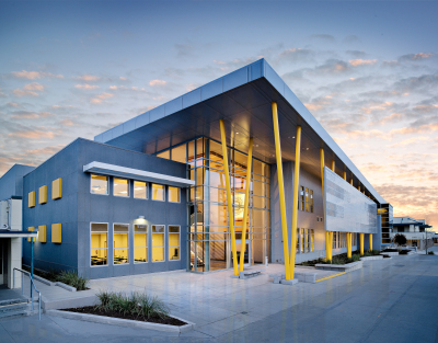 Fresno Unified School District, Edison Academic Building