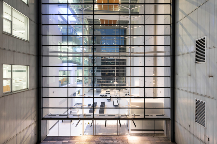 © Brendon Purdy & © Eric Scott