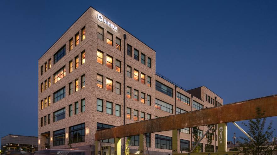 Nova at the Electric Blocks