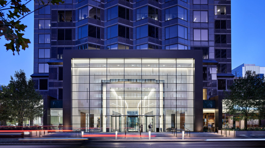 Trammell Crow Center Lobby &  Entry Plaza Reposition