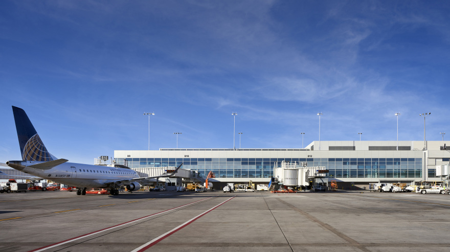 Denver International Concourse A and B West Expansion
