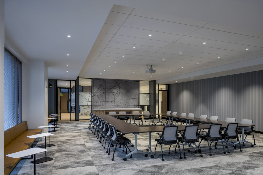 © Michael Stavaridis