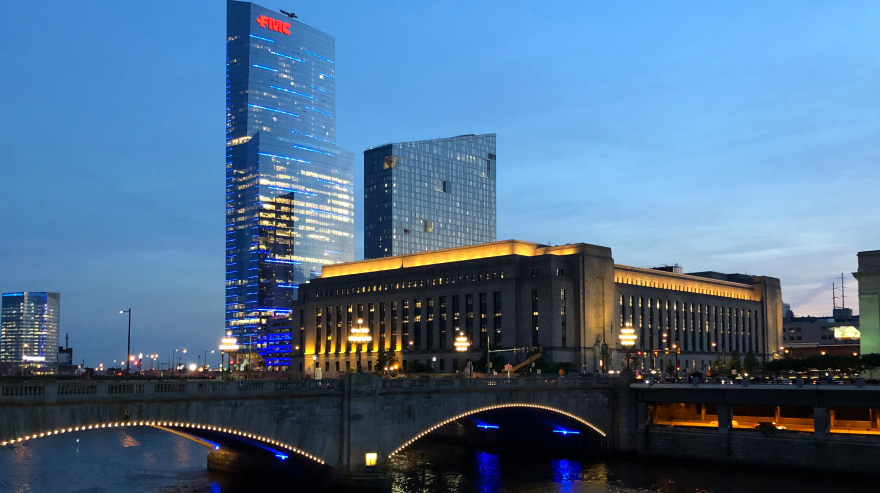 FMC Tower at Cira Centre South