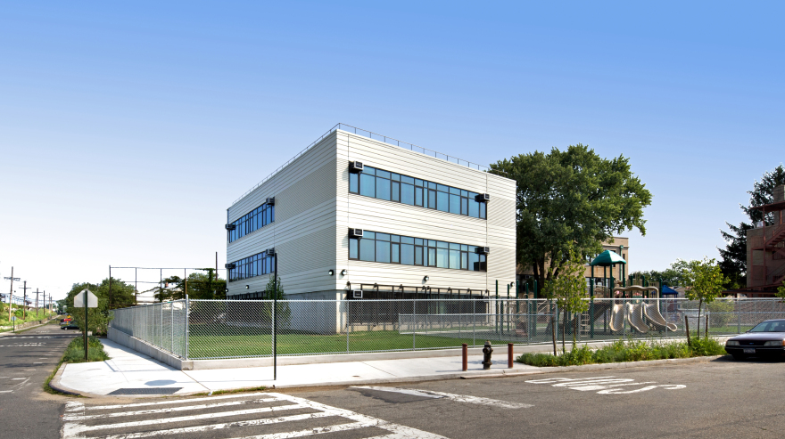 National Heritage Academies, Queens Riverton Charter School