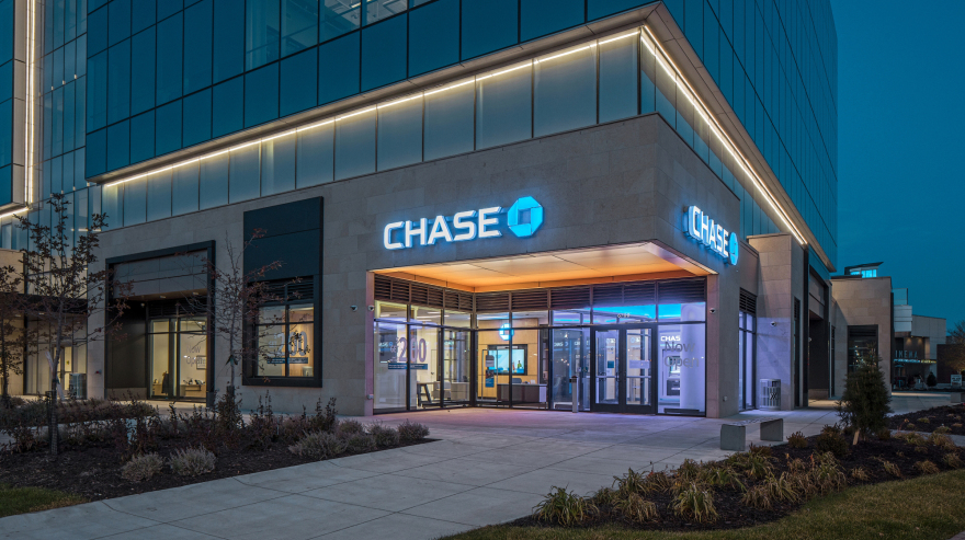 Chase Bank - Aksarben Village