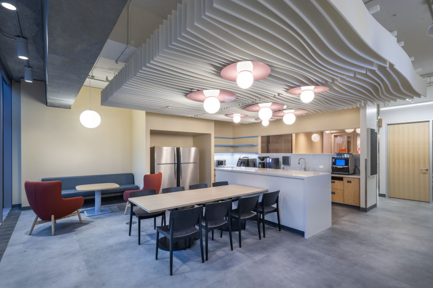 ©  Philip Castleton