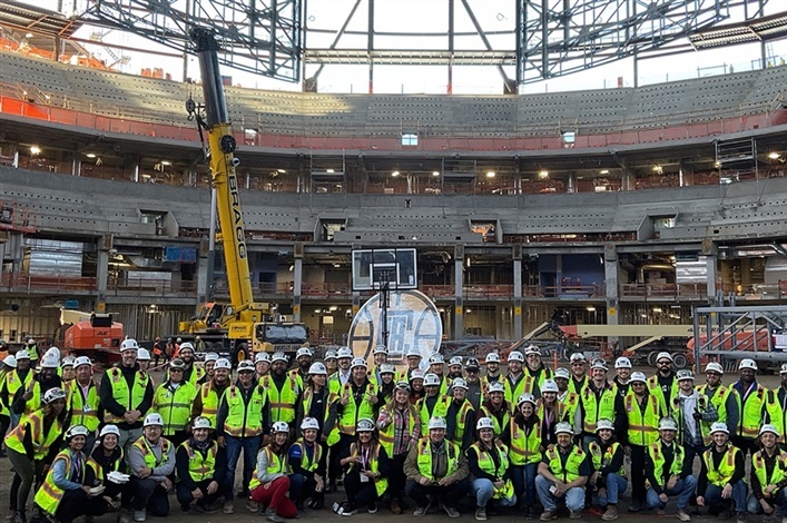 Final Steel Beam Set in Roof of New Los Angeles Clippers Arena