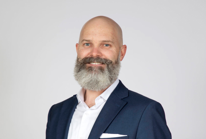 Adam Sampson
