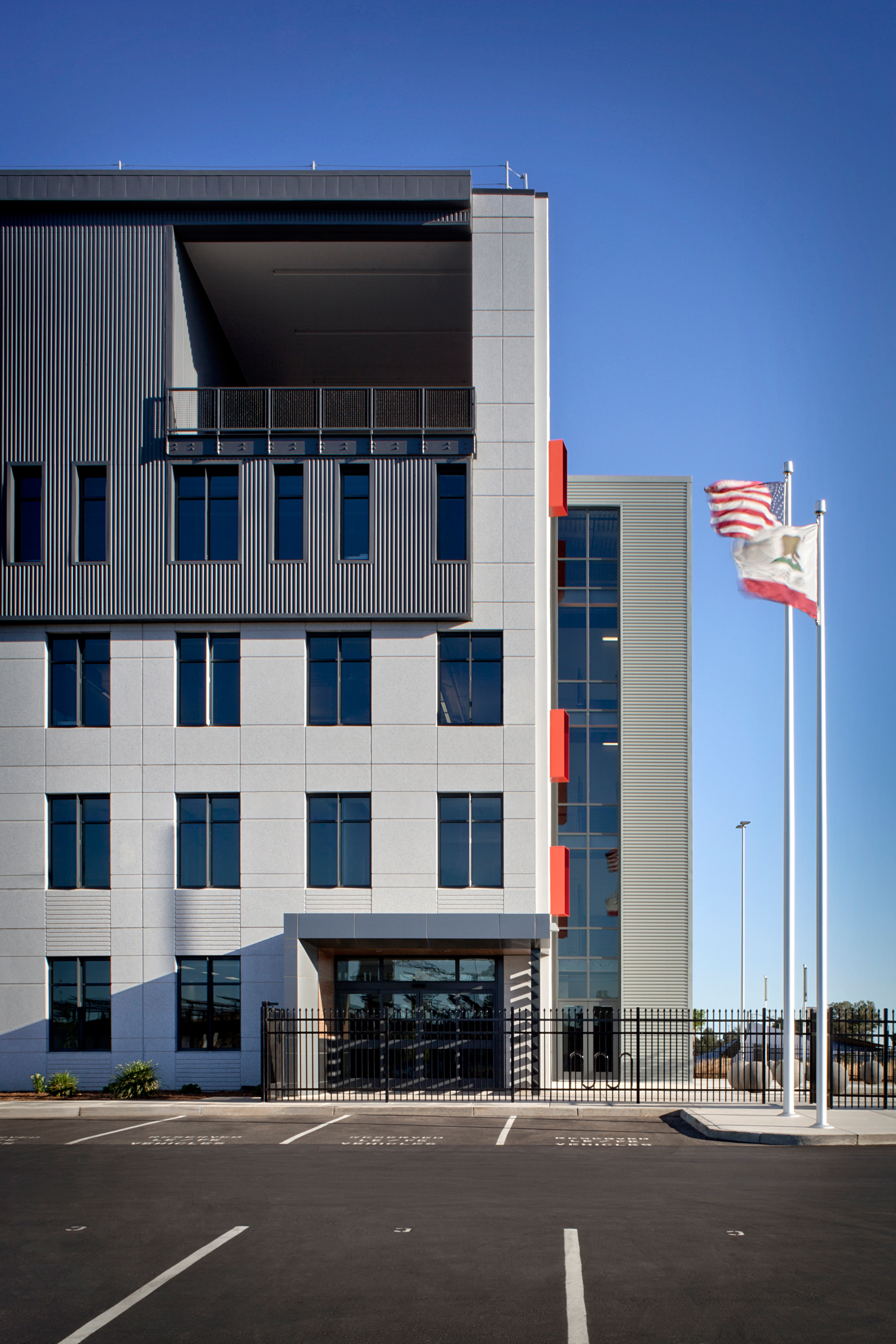 SMUD East Campus Operations Center | Projects | Turner Construction Company